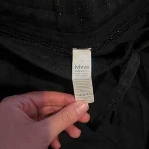 Ivivva byLululemon dance pants size girls 14 or XS